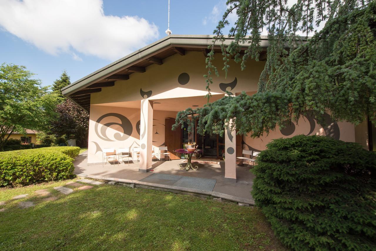 Bed & Breakfast Viadelgolf41 Carimate Exteriör bild